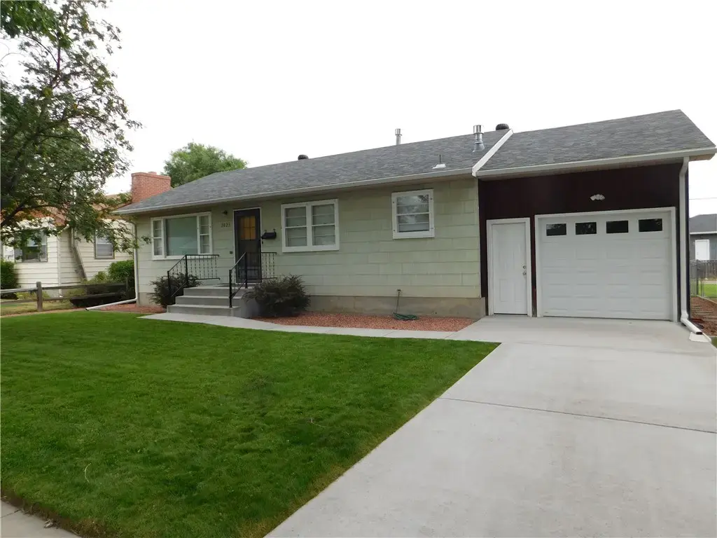 2023 Clark Avenue, Billings