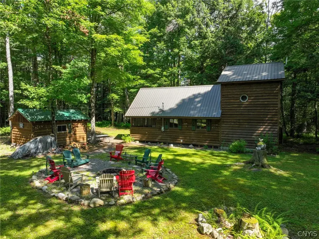 1355 South Road, Forestport