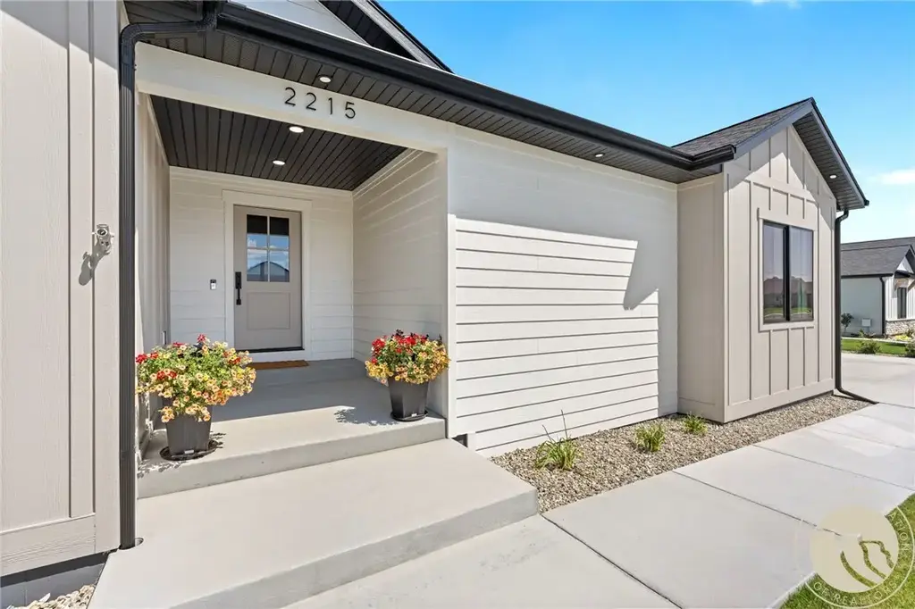 2215 Smooth Rock Lane, Billings