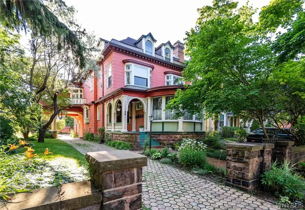 46 Norwood Avenue, Buffalo
