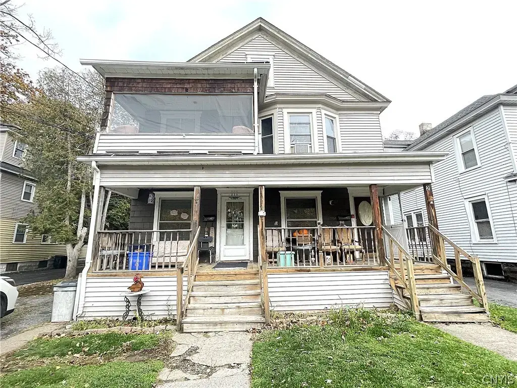220 W Yates Street, DeWitt