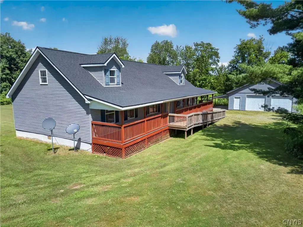 604 Harris Hill Road, Hannibal