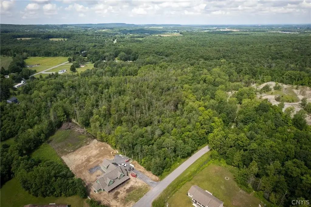 Farney Pit Rd, Champion