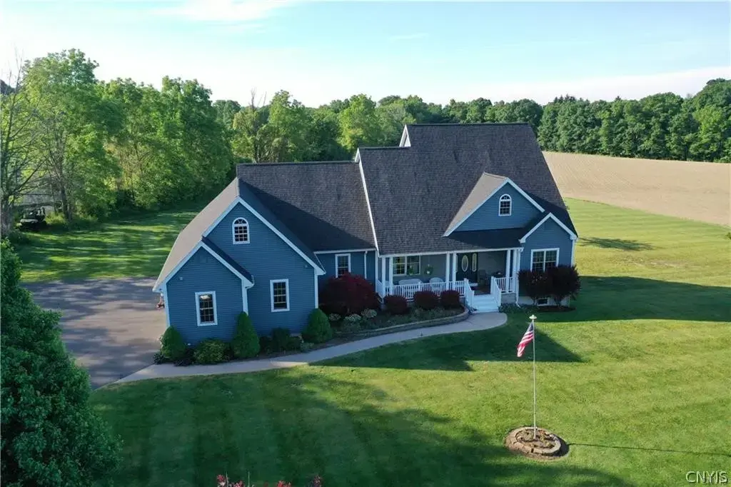295 Buck Road, Lansing