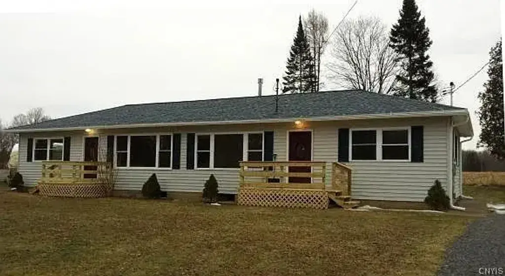 6050 Shed Road, Westmoreland