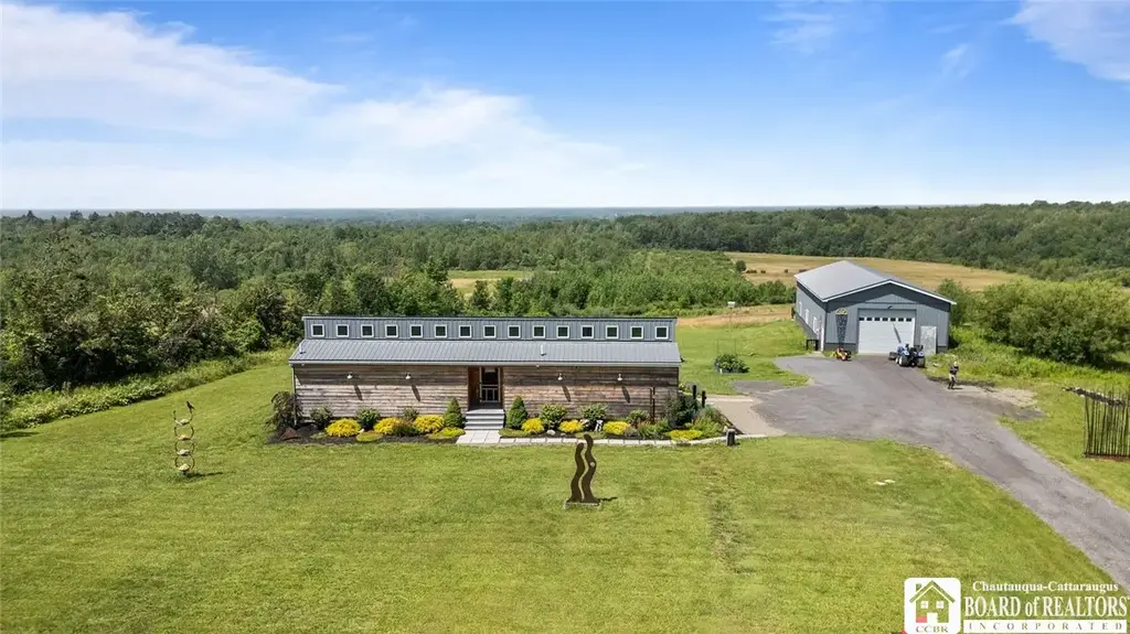 2352 Route 39, Sheridan