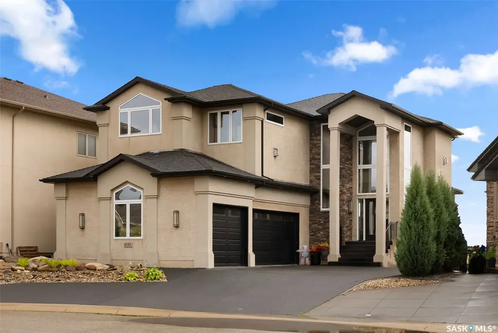 6110 Wascana Court, Regina