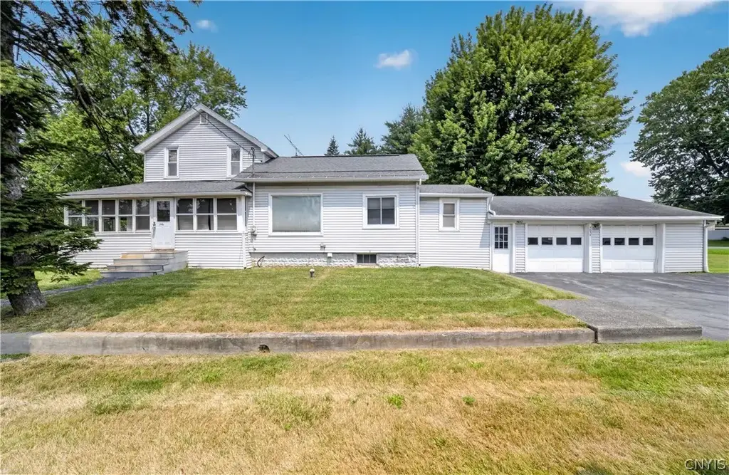 5837 Tuller Road, Cicero