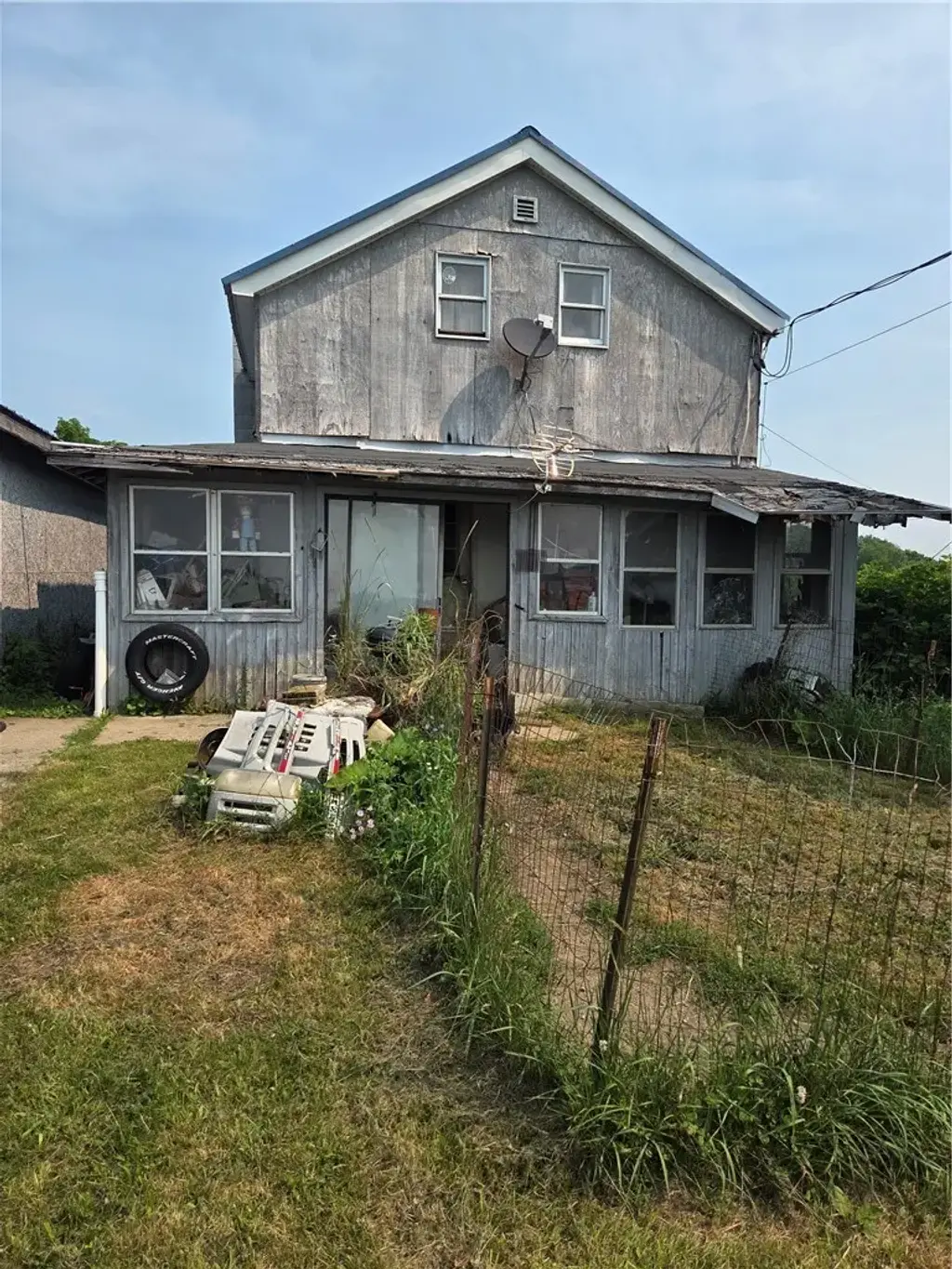 594 And 596 Davis Road, Groton