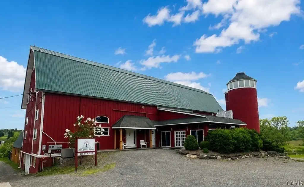 2215 State Route 80, Otisco