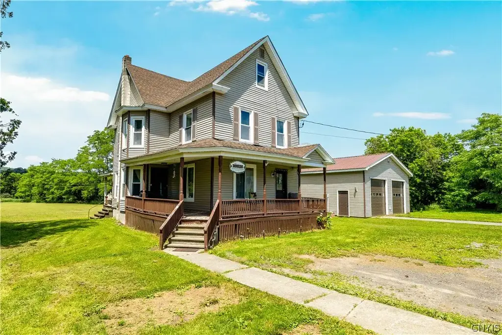 159 County Highway 18c, Edmeston