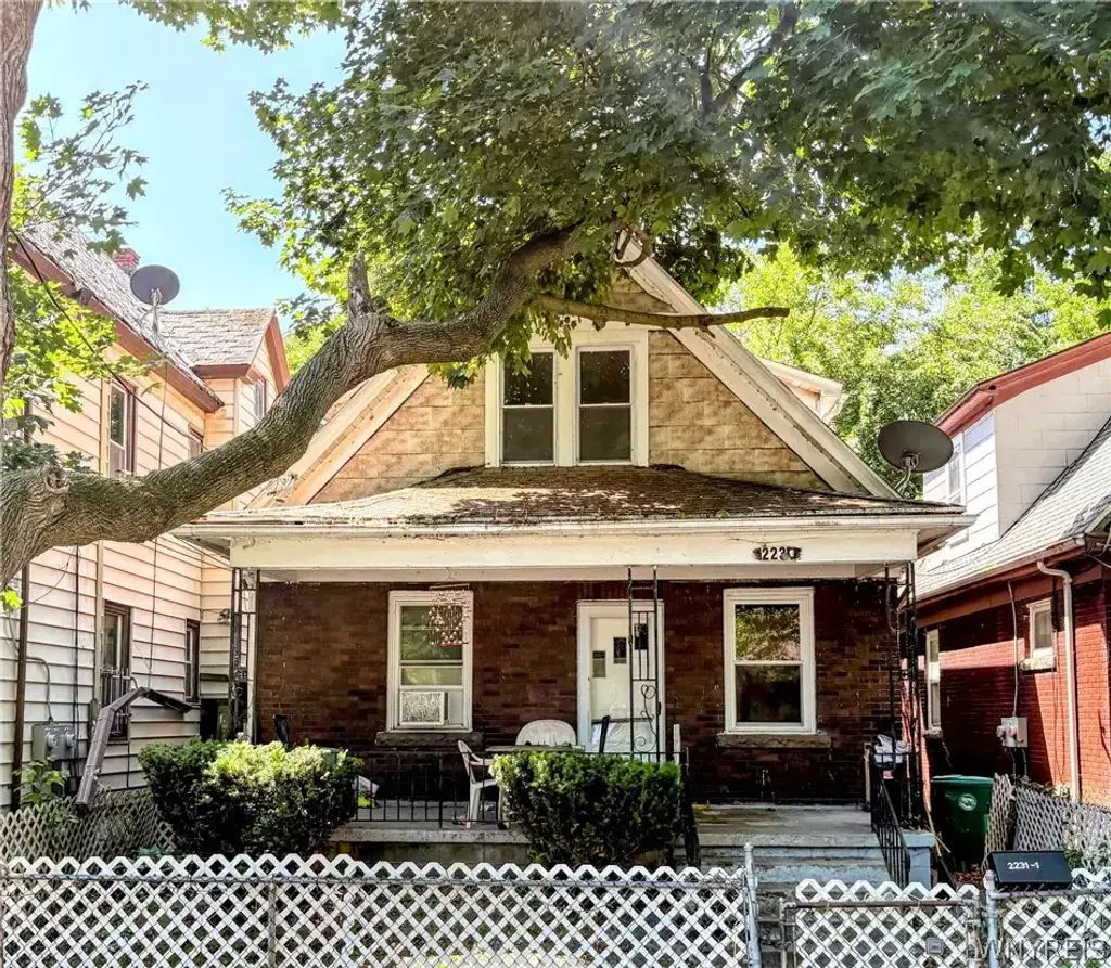 2231 Cudaback Avenue, Niagara Falls