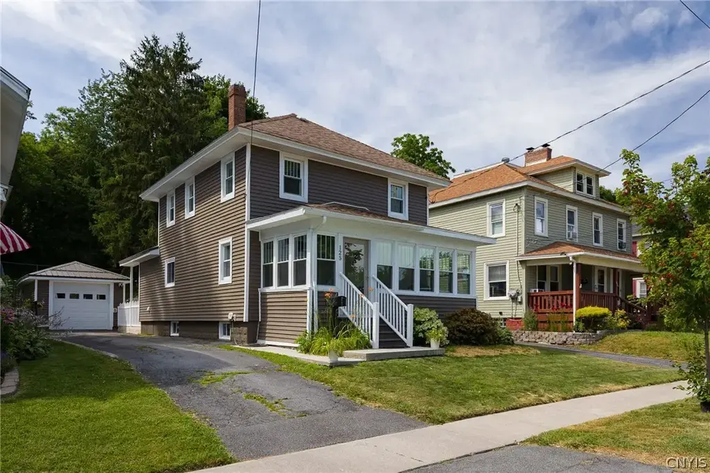 125 N Pearl Avenue, Watertown City