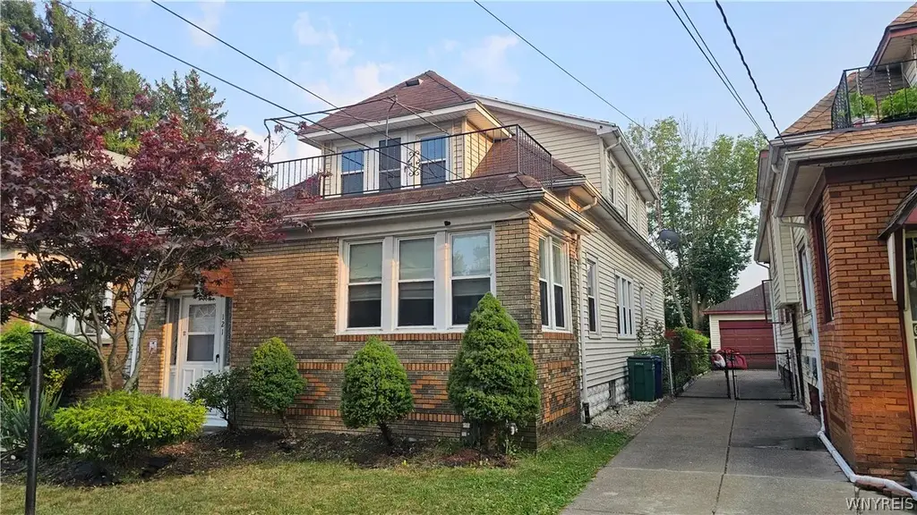 121 Arden Avenue, Buffalo