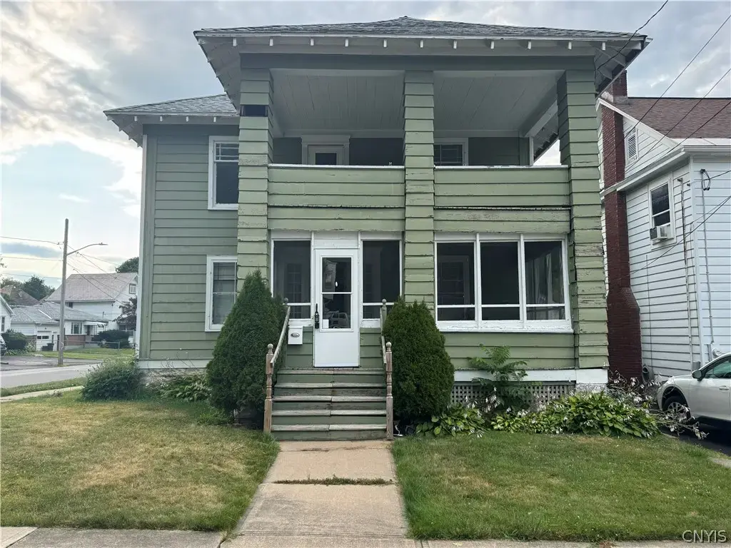 2006-2008 Holland Avenue S, Utica