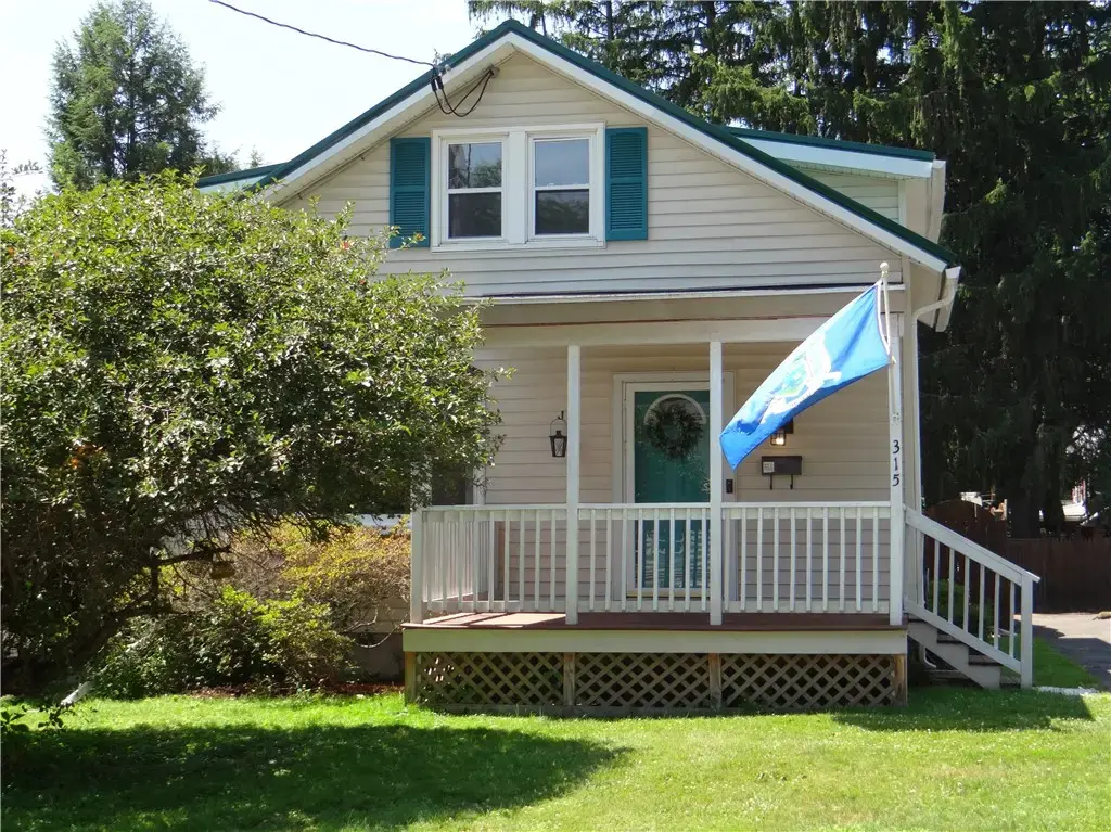 315 Glen Avenue, Elmira