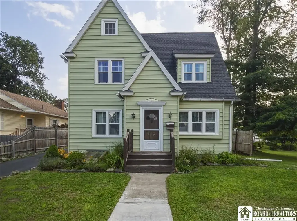12 Meadow Lane, Jamestown