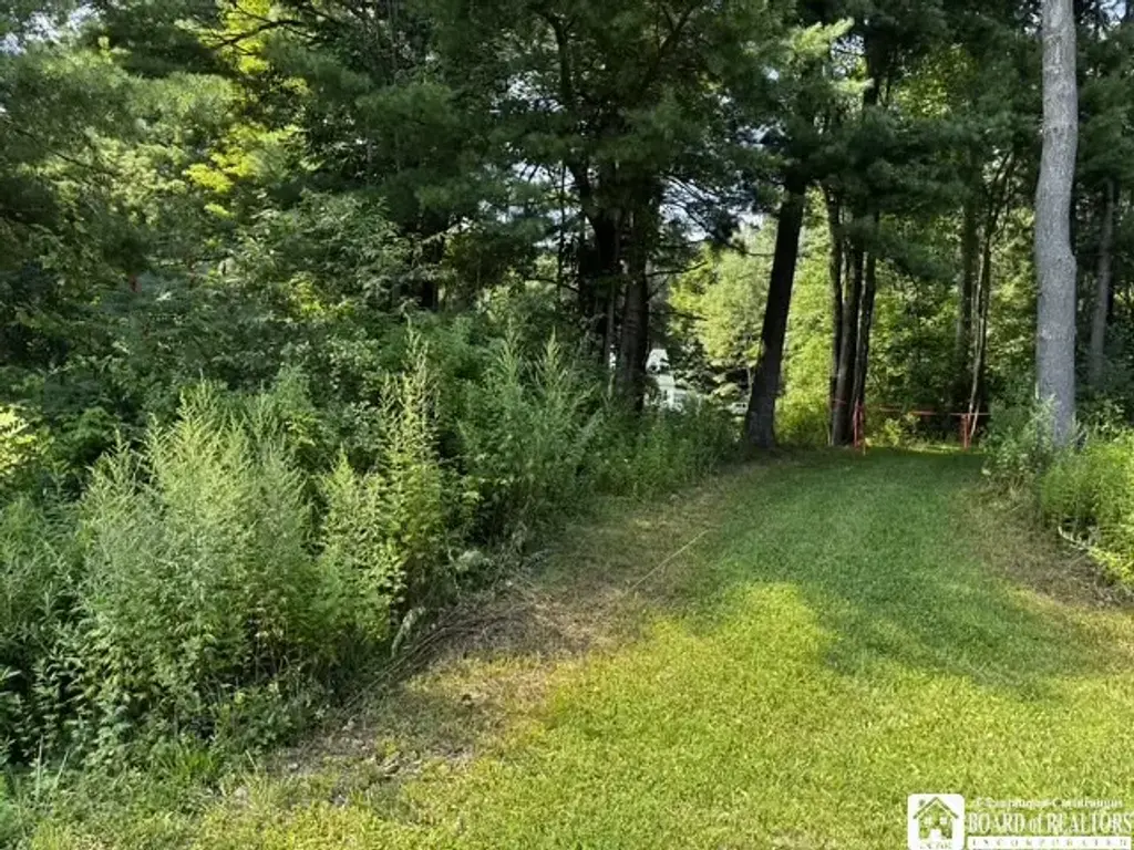 2615 N Nine Mile, Allegany