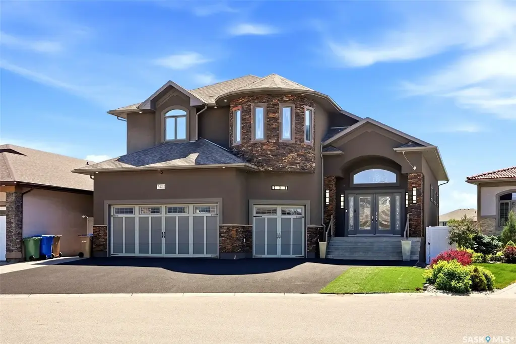 2423 Linner Bay, Regina