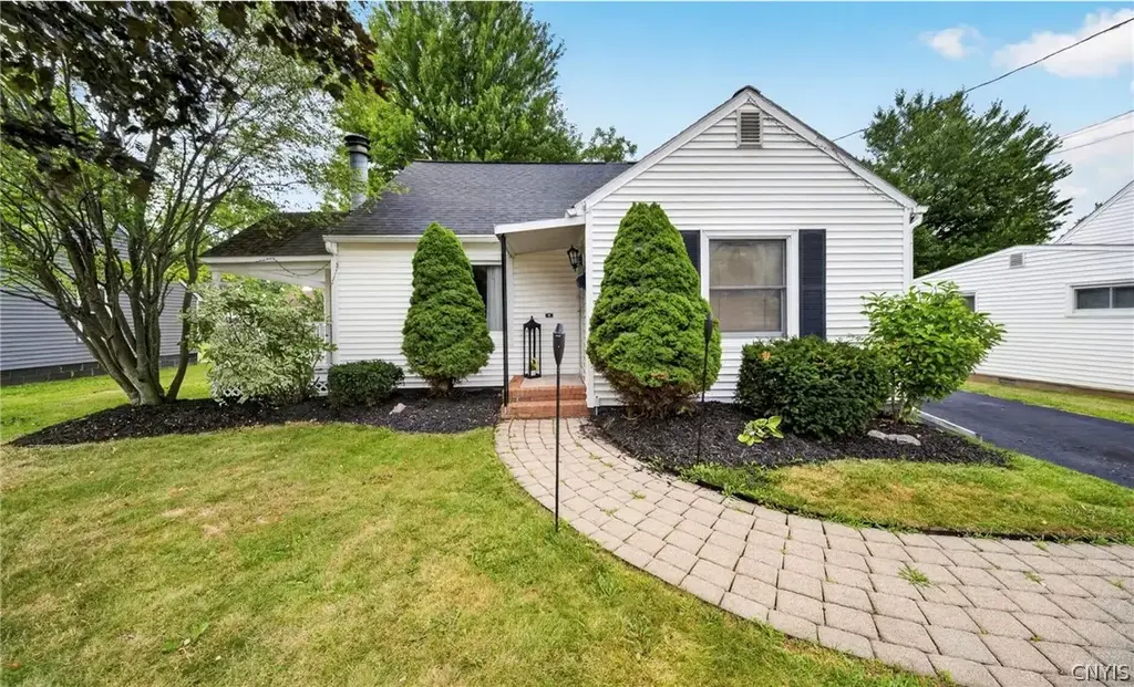 109 Marilyn Avenue, Salina