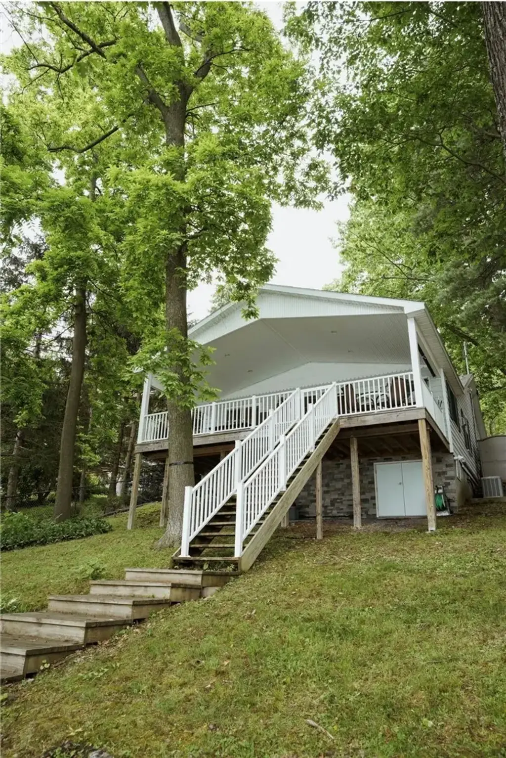 3889 N Falls Road, Hector