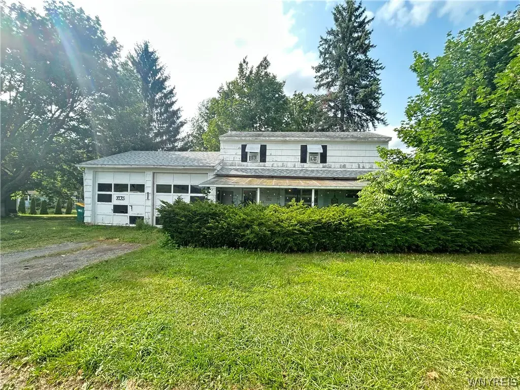 6775 E Lake Rd, Castile