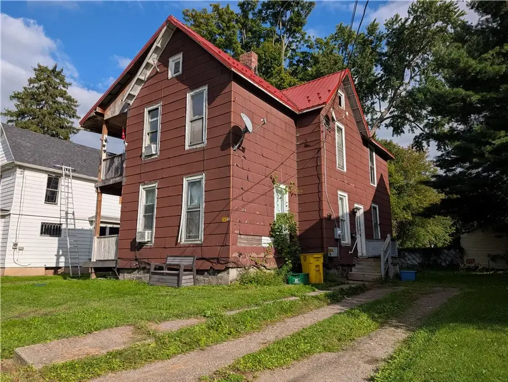 262 Brand Street, Elmira City