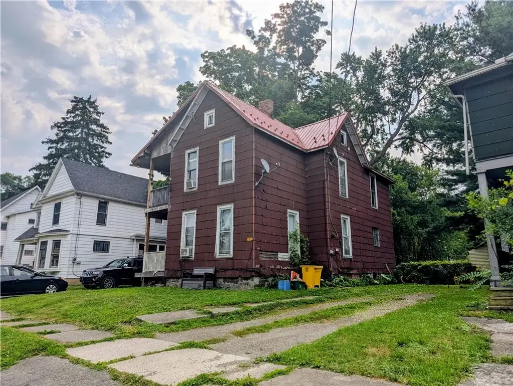 262 Brand Street, Elmira City