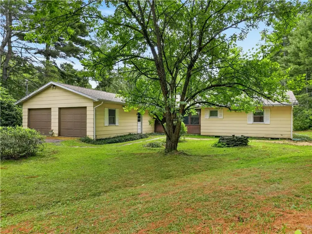 107 W Whitcomb Hill Rd, Tioga