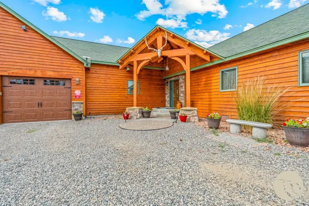 19 Paradise Bluff, Columbus