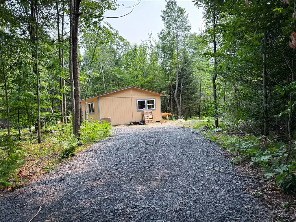 556 Beebe Road, Hopkinton