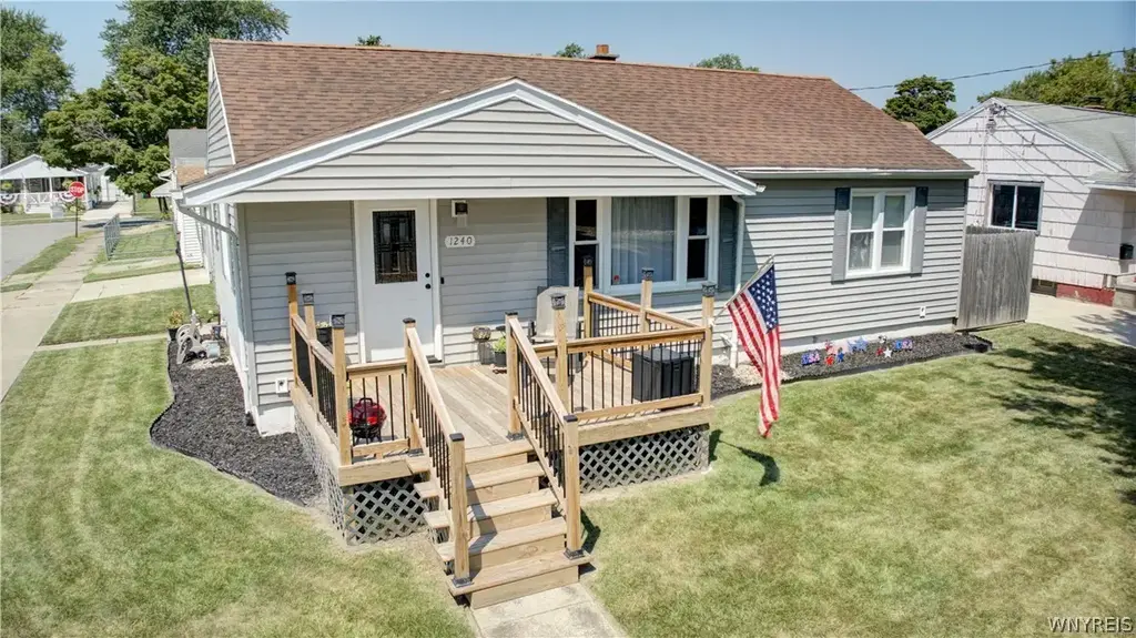 1240 91st Street, Niagara Falls