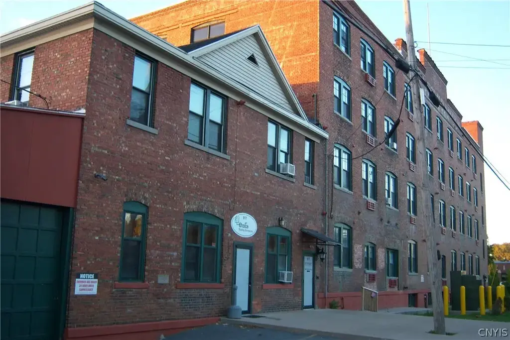 617 E Hiawatha Boulevard # 28, Syracuse