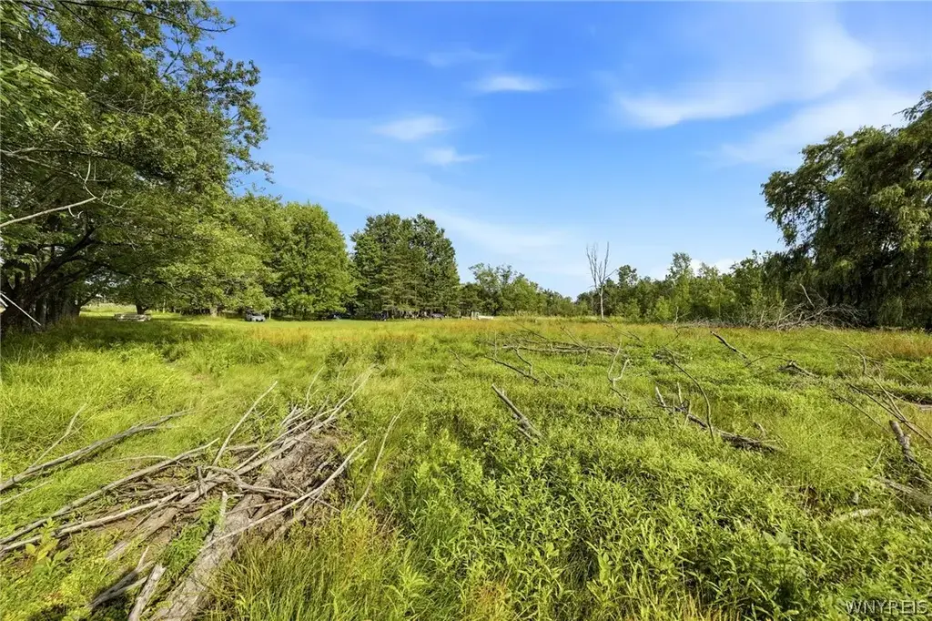 Vl 2 Seneca Creek Road, West Seneca