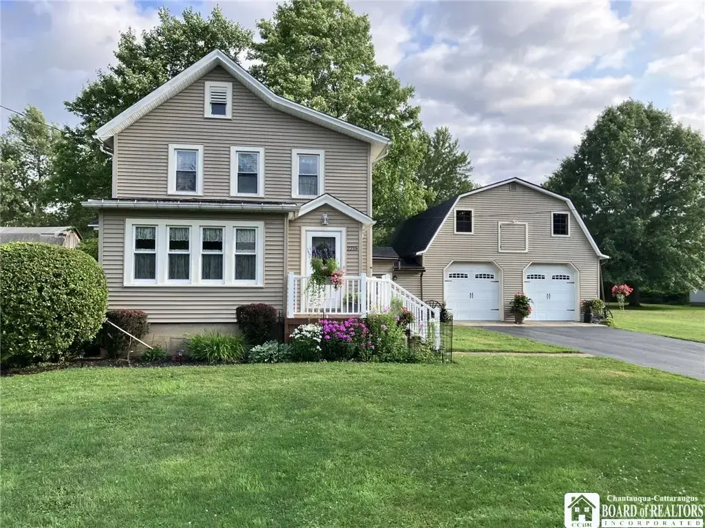 2215 Willard Street Extension, Ellicott