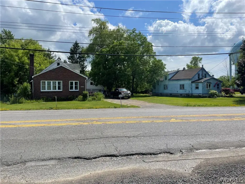 5750 & 5760 Seneca Street, Elma