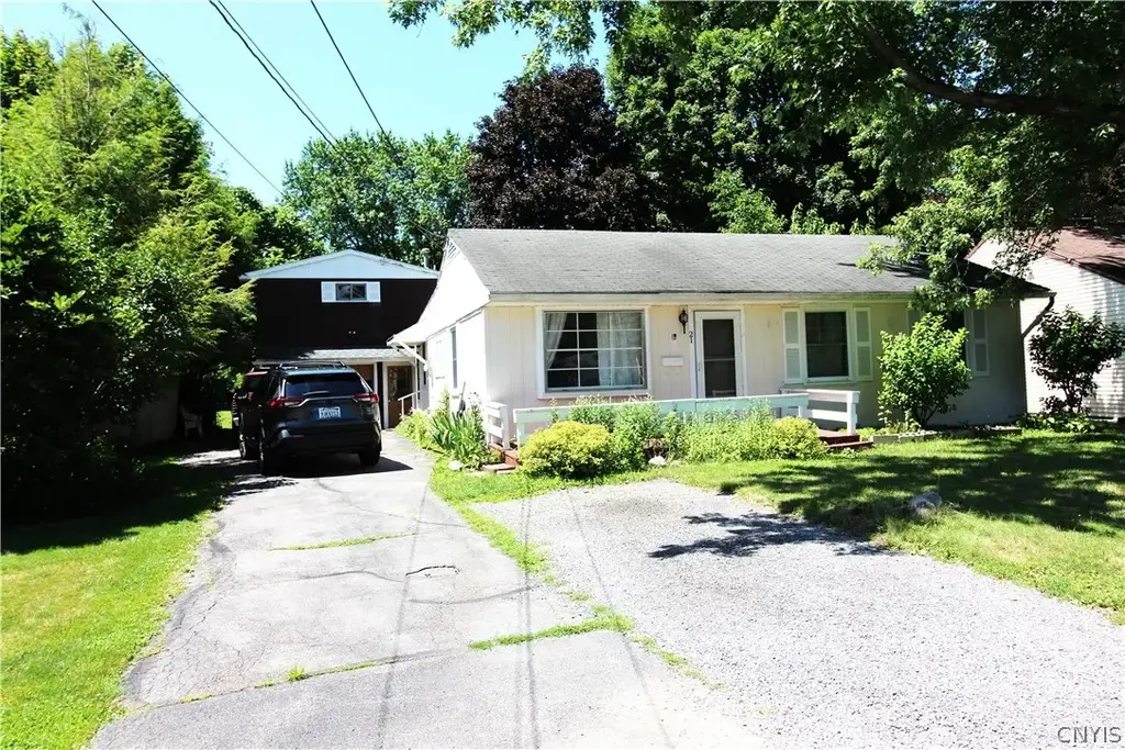 21 Tyler Court, Manlius