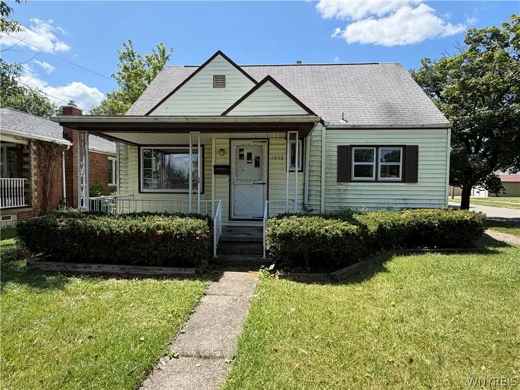 1058 92nd Street, Niagara Falls