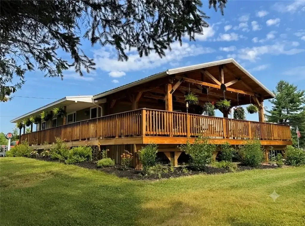 2411 Jennings Road, Reading