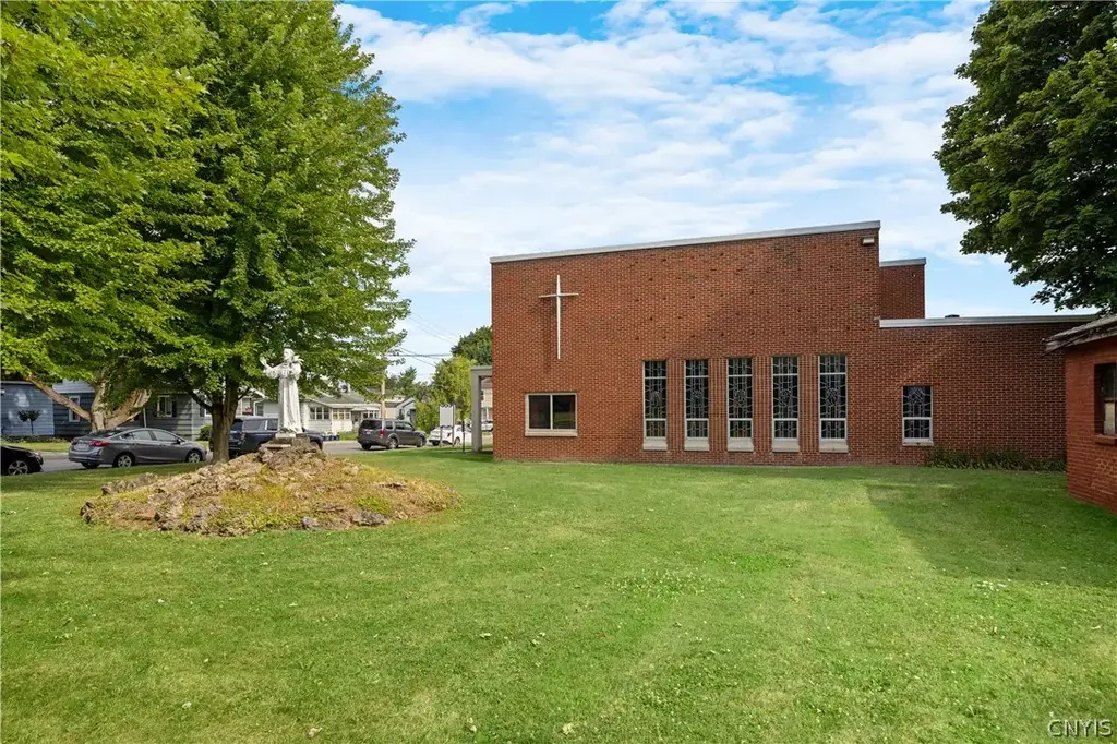 105 Stanton Avenue, Geddes