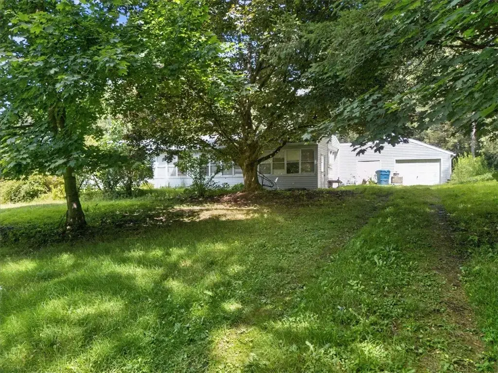 4190 Drury Road, Butler