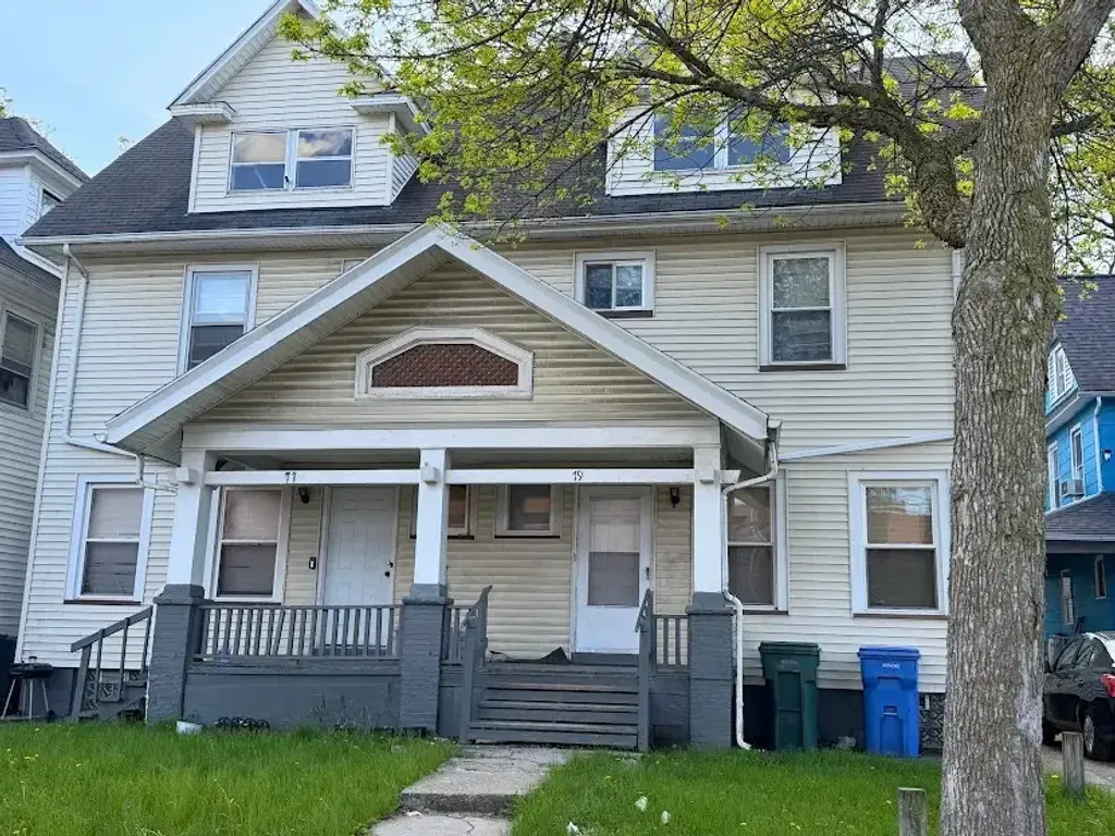 77 Pullman Avenue, Rochester