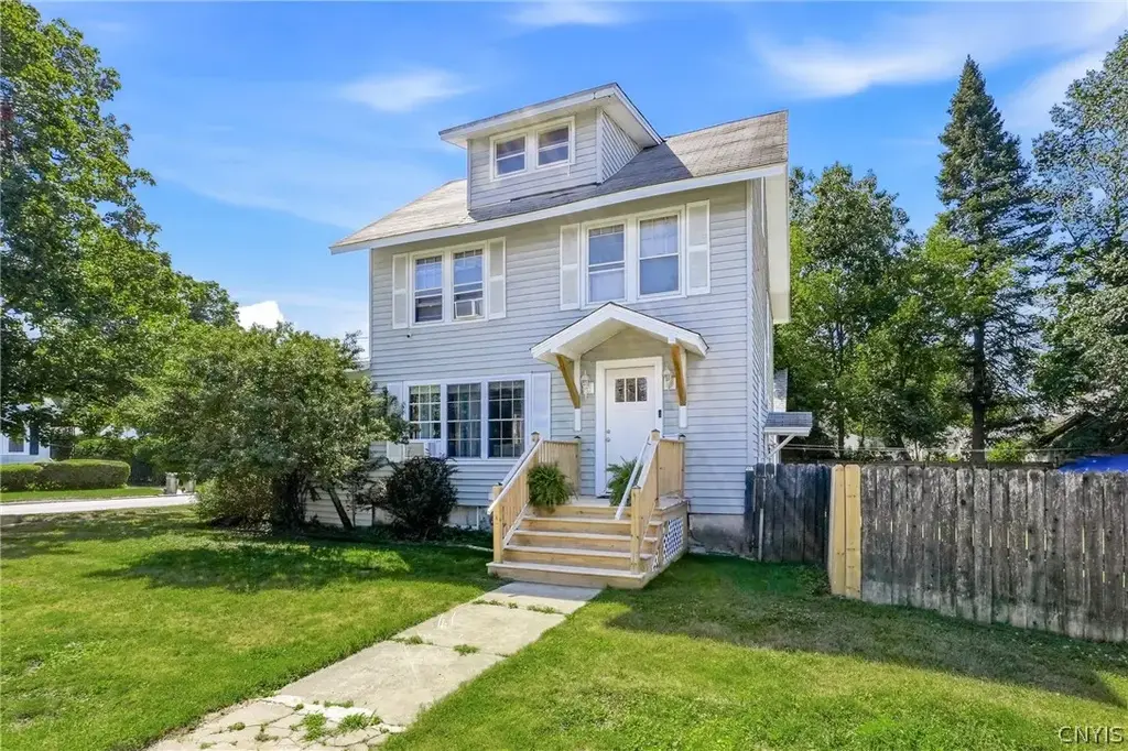 824 Floyd Avenue, Rome
