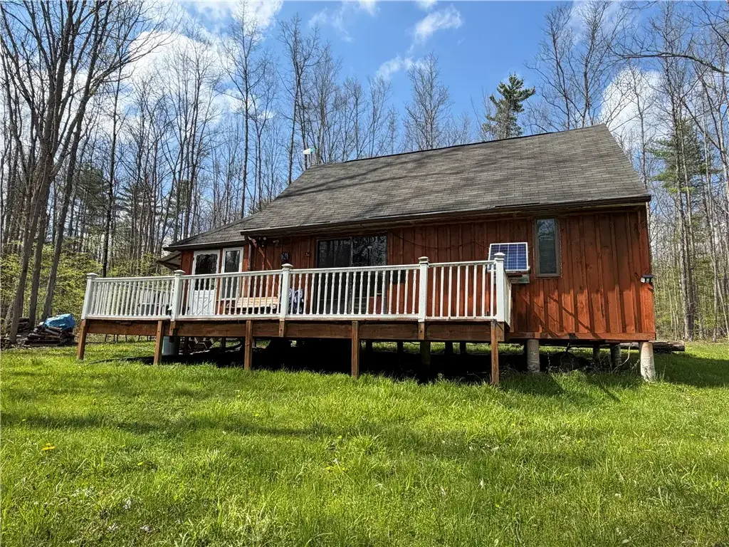 5373 Pigtail Road, Friendship