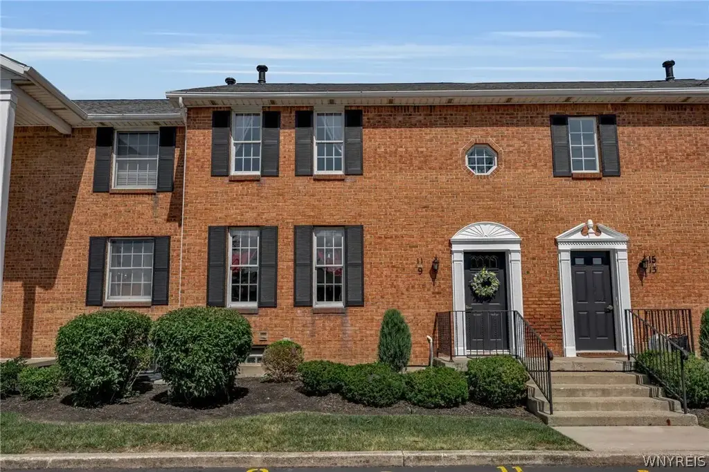 9 Tralee Terr, Amherst