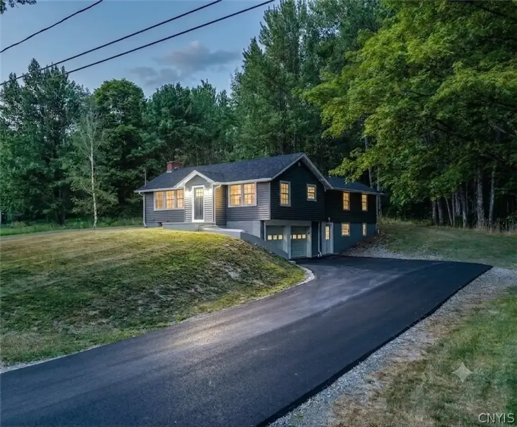 10019 Church Road, Marcy