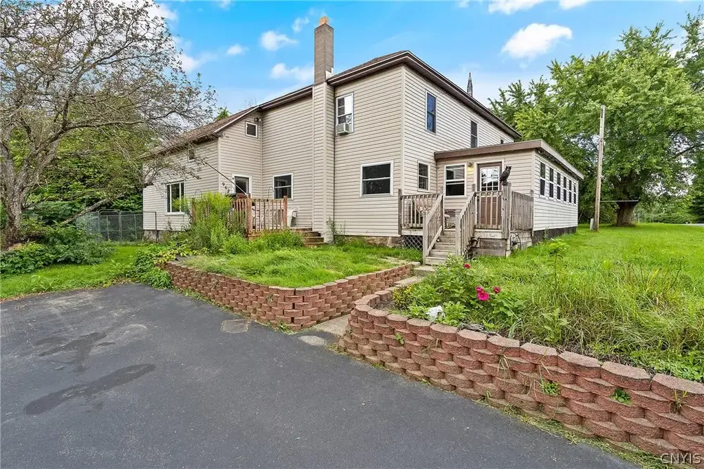 967 County Route 35, New Haven