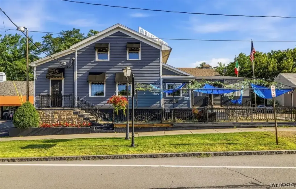 810 Center Street, Lewiston