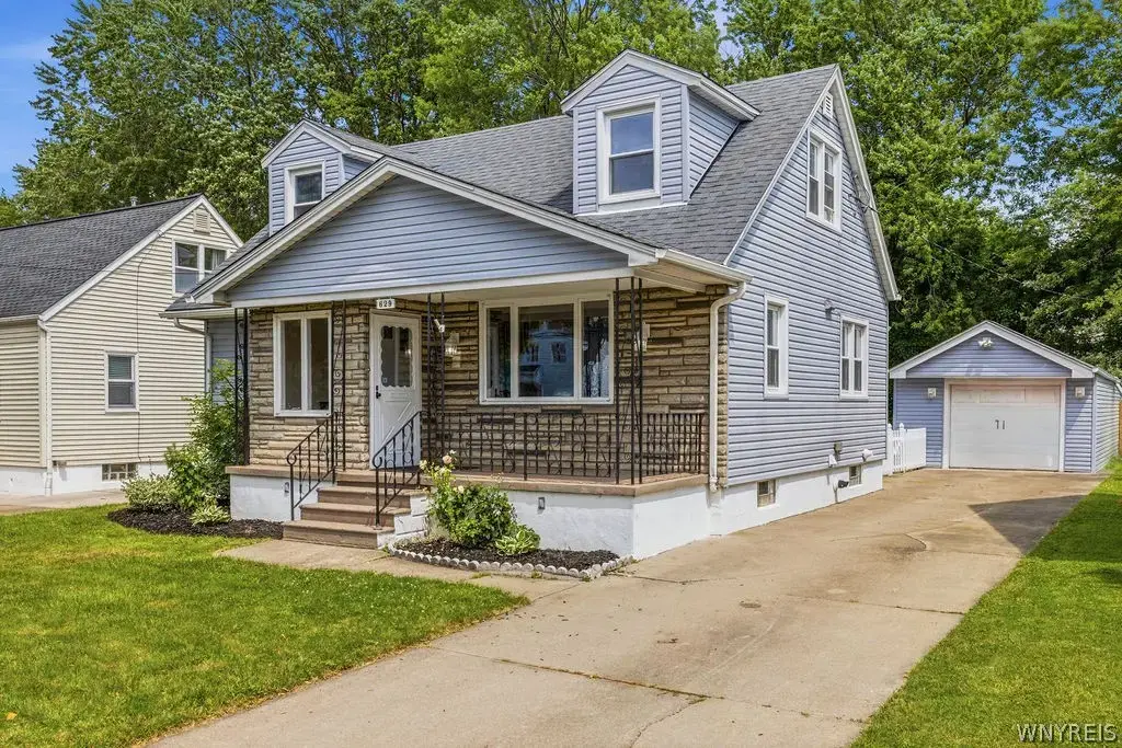629 74th Street, Niagara Falls