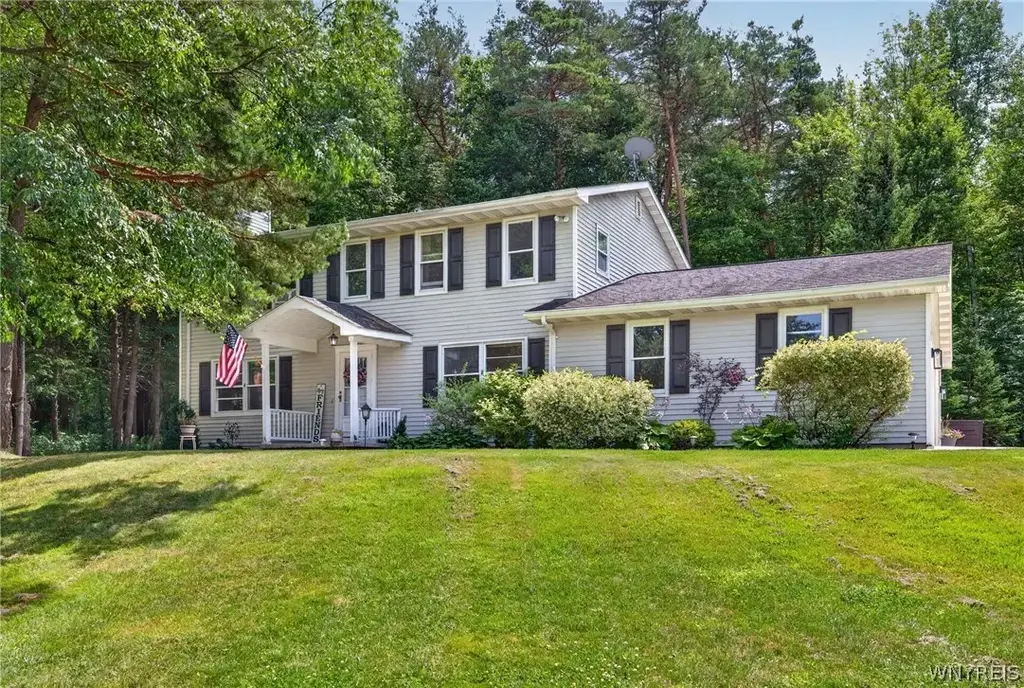 13431 Ward Road, Holland